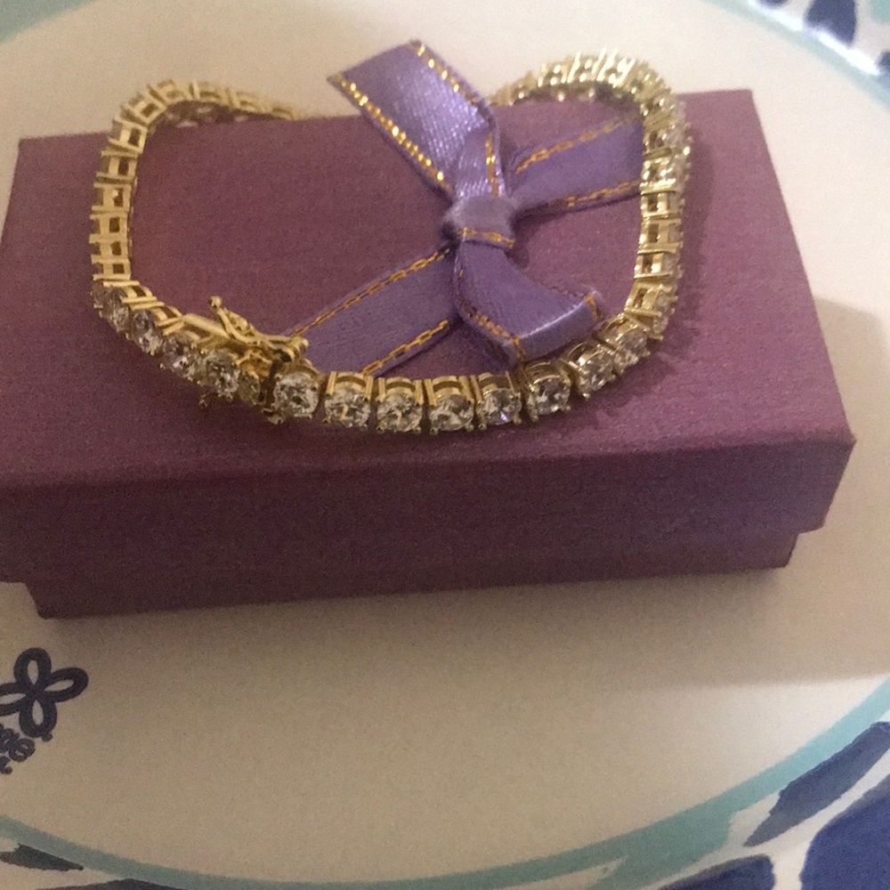 Double link ziconia diamonds bracelet